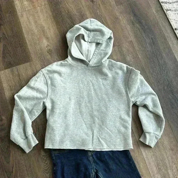 Lucky Brand Jeans and Art Class Sweatshirt.  Girls size 10. - Picture 8 of 9